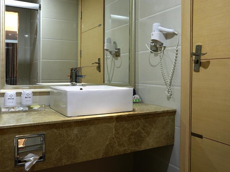 Гуанчжоу: Tiga Hotel