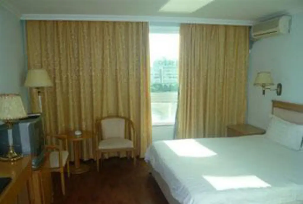 Санья: Fuhua Hotel - Sanya