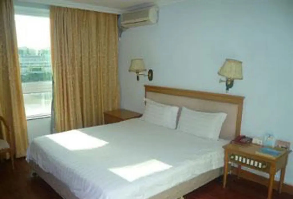 Санья: Fuhua Hotel - Sanya