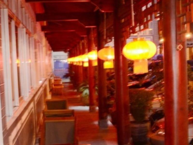 Дали: Dali Ze Feng Yuan Inn