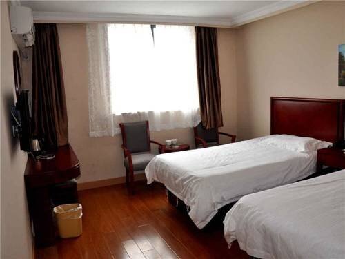 Шанхай: Greentree Inn Shanghai Xuhui Caobao Road Metro Station Ten Thousand People Stadium Express Hotel