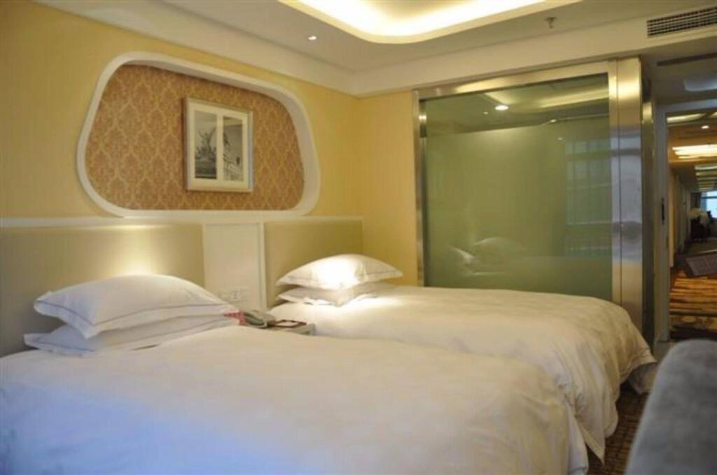 Иу: Yiwu Ruifeng Hotel