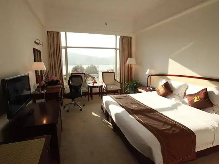 Куньмин: Kunming Lake View Hotel