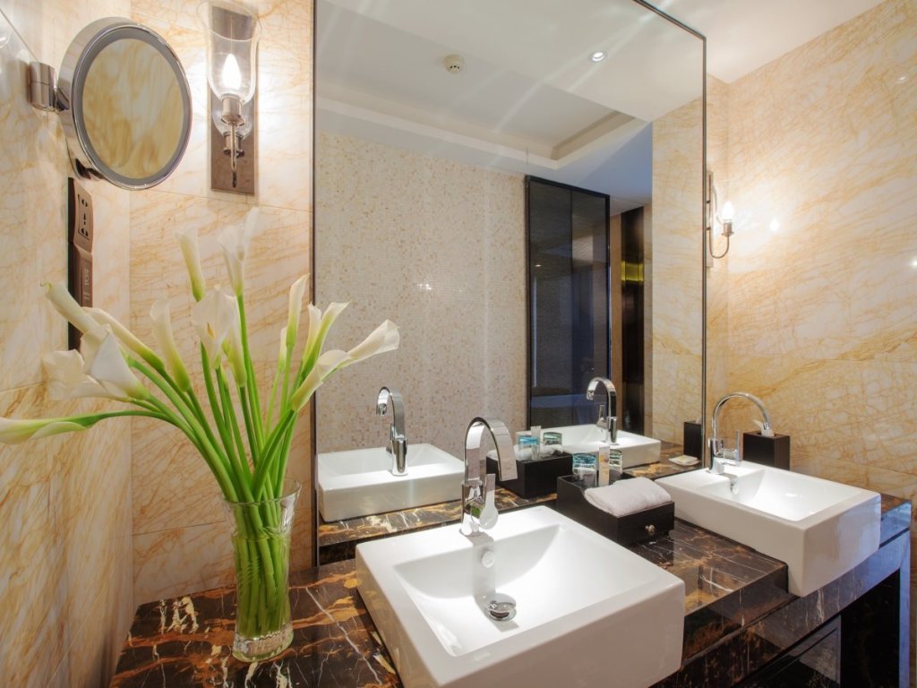 Урумчи: Universal Hotel Urumqi