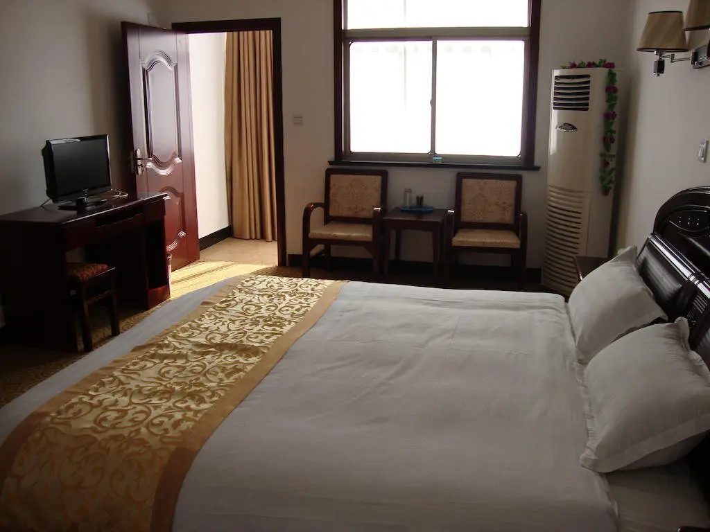 Чичжоу: Jiuhuashan Fenghuangyuan Hotel