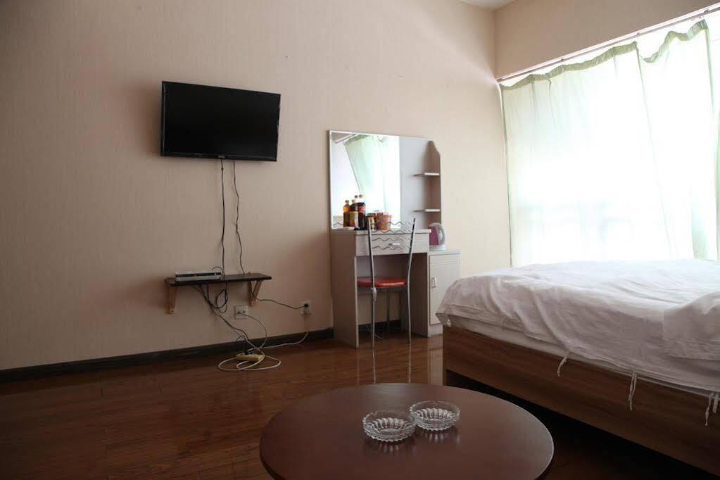 Куньмин: Saijia Hotel - Shanghai Salong Branch