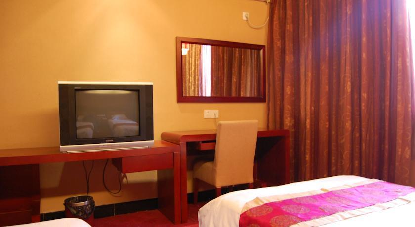 Иу: Jin Yao Business Hotel