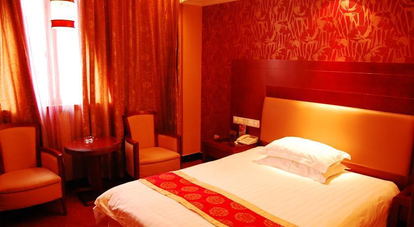 Иу: Jin Yao Business Hotel