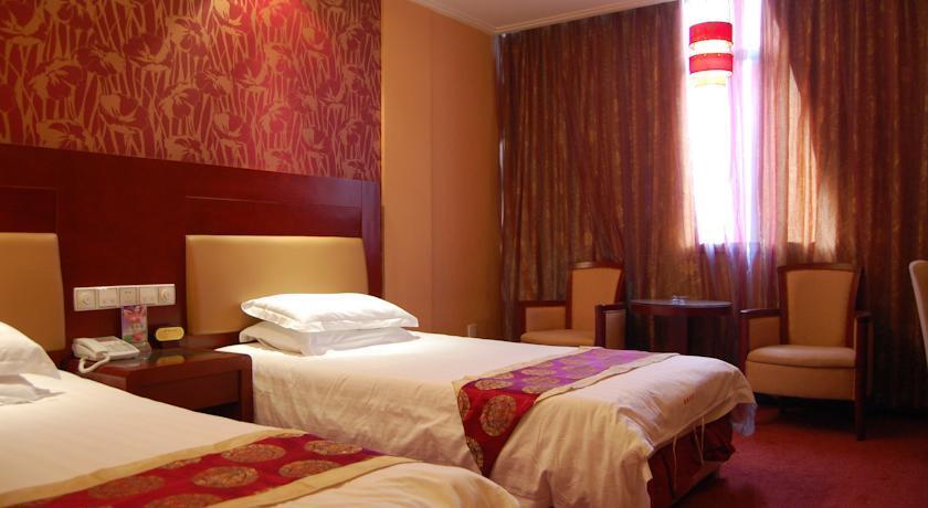 Иу: Jin Yao Business Hotel