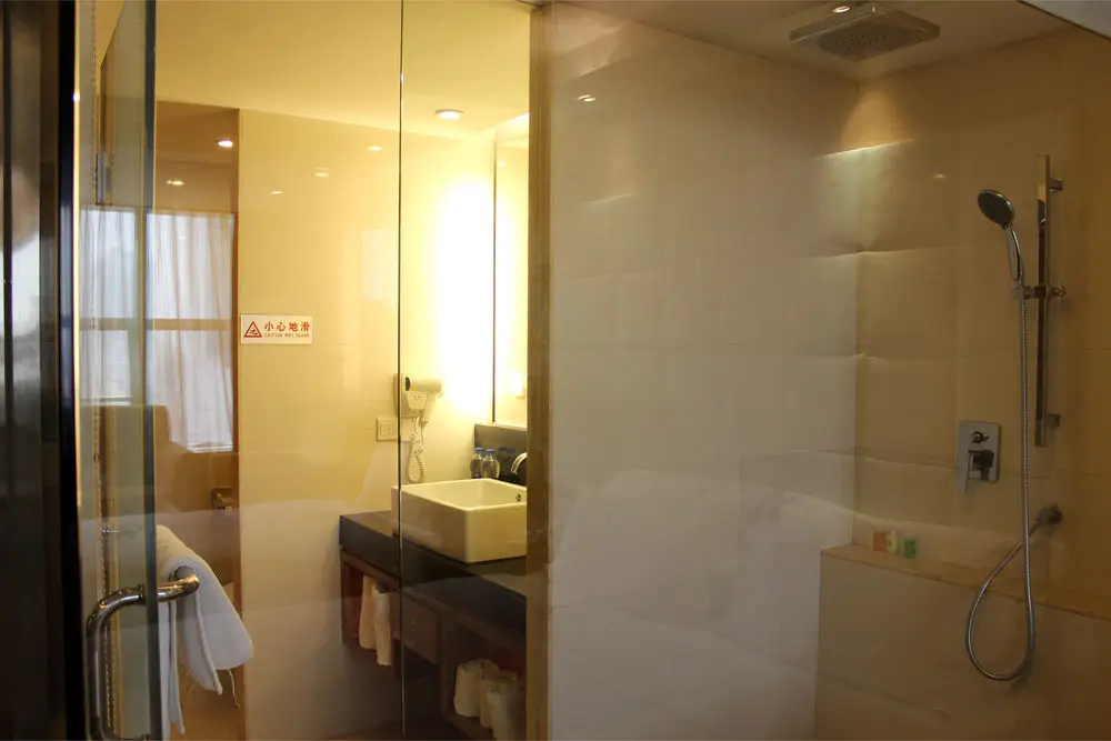 Шэньчжэнь: Railway Station Hotel Commercial