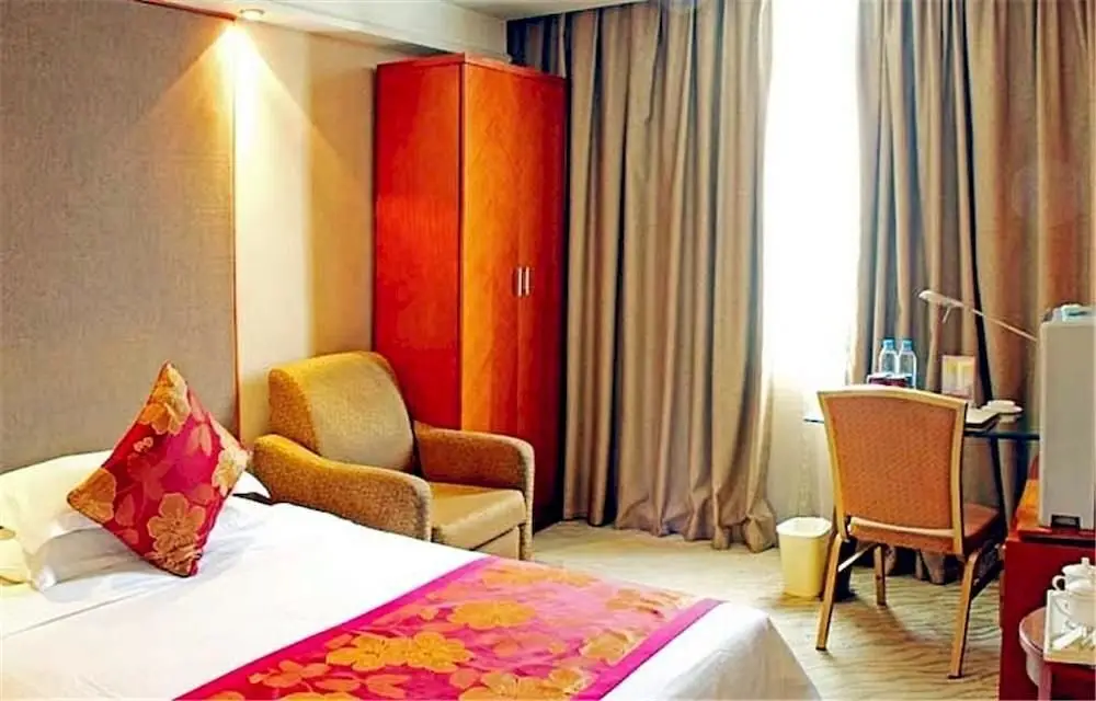 Чжэнчжоу: Fengleyuan Hotel