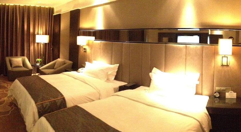 Ухань: Days Hotel Hualing Wuhan