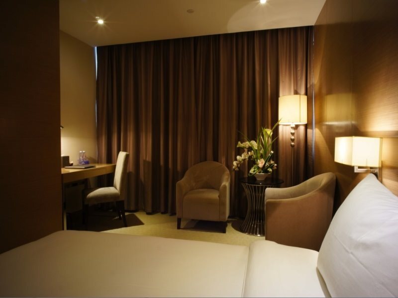 Шэньчжэнь: Dynasty Business Hotel