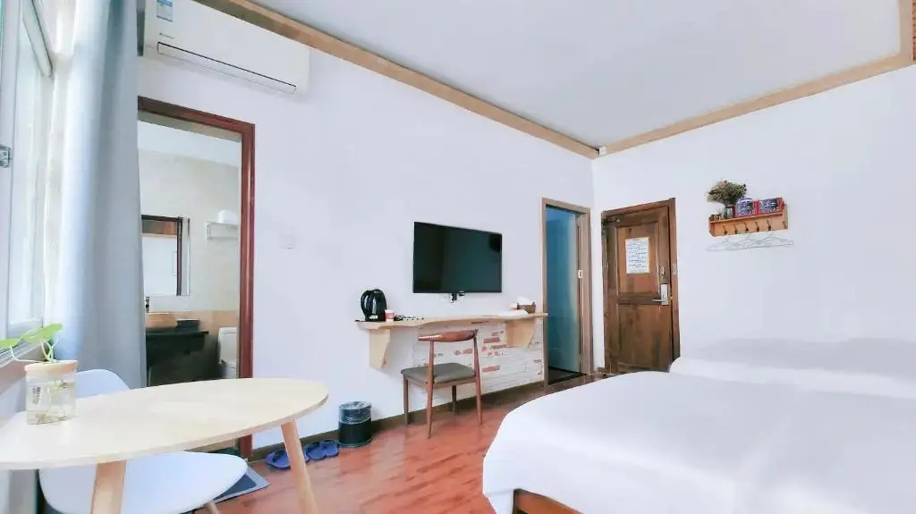 Чжанцзяцзе: Tianmen Hotel