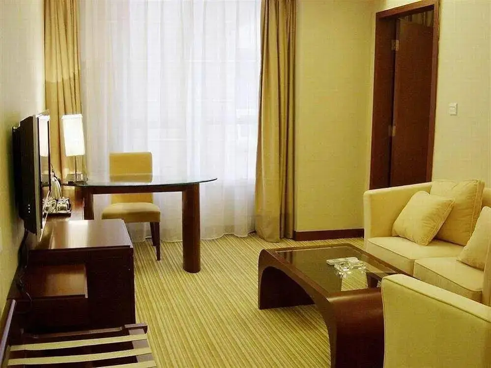 Гуанчжоу: Long Zhou Grand Hotel