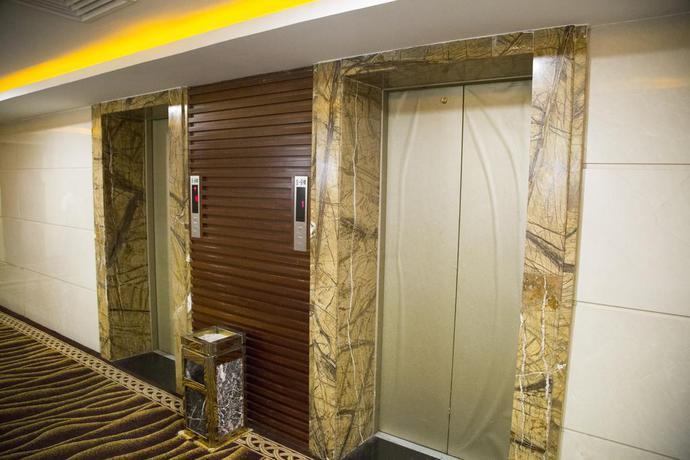 Гуанчжоу: Long Zhou Grand Hotel