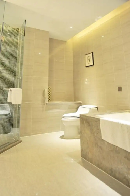 Шанхай: Donghu Service Apartment Hotel