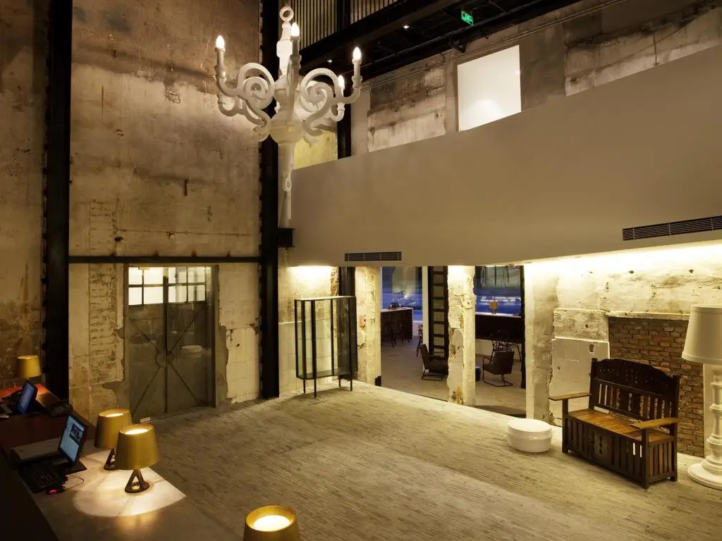 The Waterhouse At South Bund — фото 1