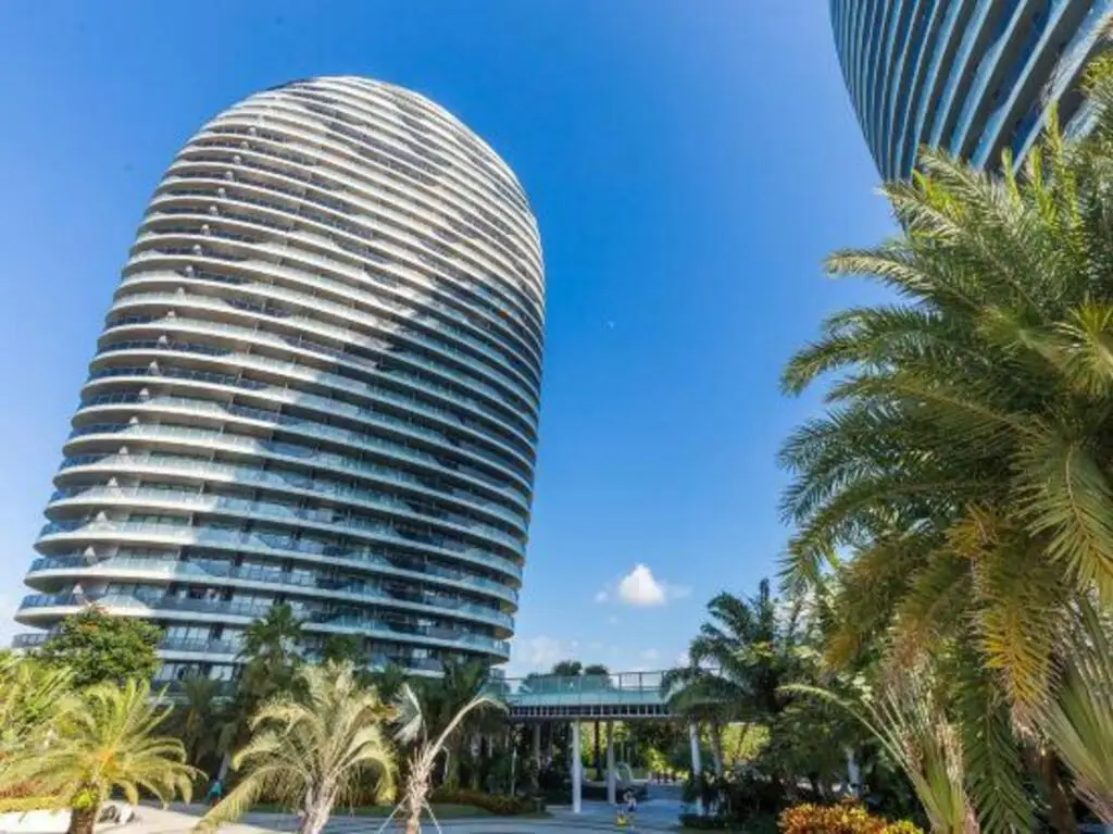 Санья: Sanya Skyview Luxury Apartment