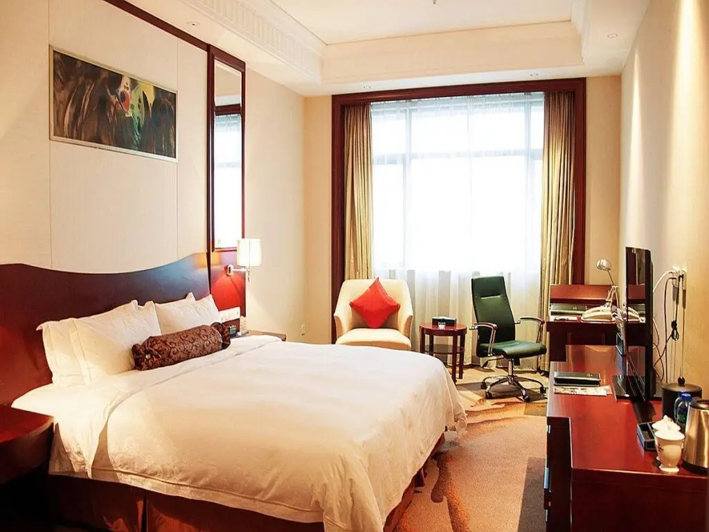 Шанхай: Longqi Jianguo Hotel