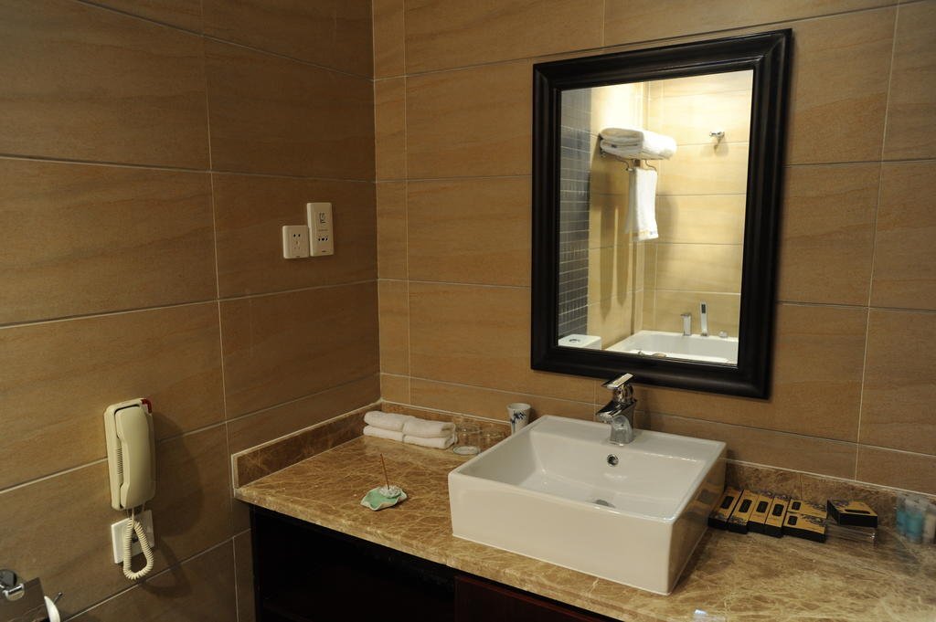 Шигадзе: Wanrun International Resort Hotel in Tibet