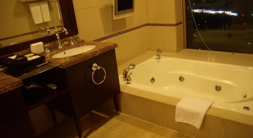 Шанхай: Shanghai Xindihao Service Apartment