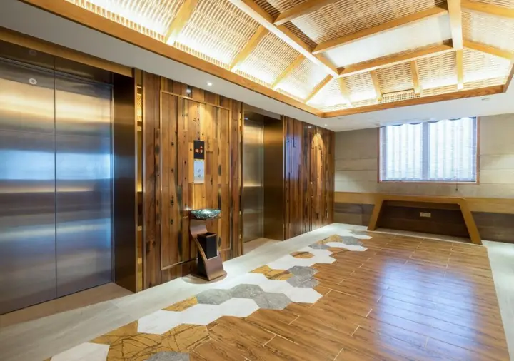 Гуанчжоу: Gondola Taikoo Hotel