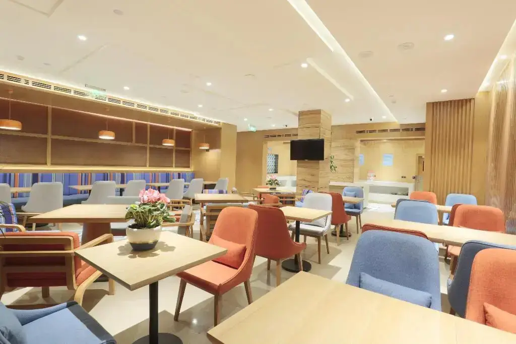 Цзючжайгоу: Holiday Inn Express Jiuzhaigou