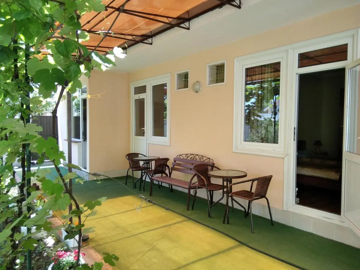 Красная Поляна: Guest house Artem