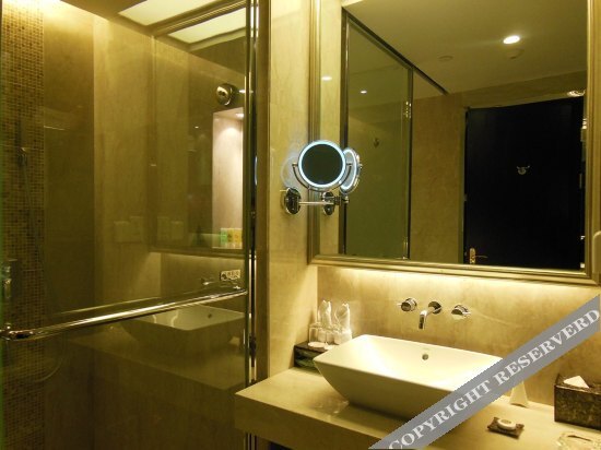 Чэнду: Chengdu Xinhua Hotel