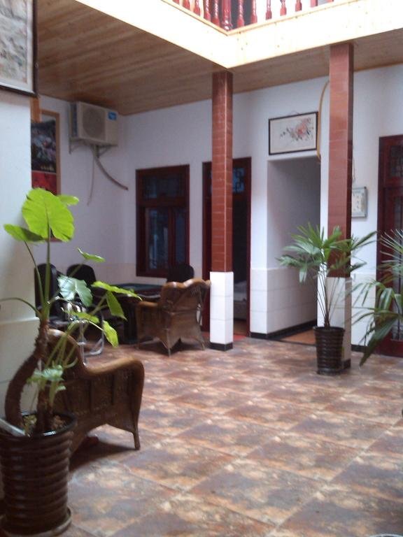 Чэнду: Xinglong Inn
