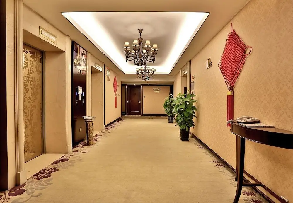 Иу: Morgan International Hotel