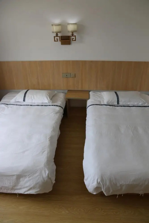 Наньпин: Wuyishan City Chun Hui Traders Hotel