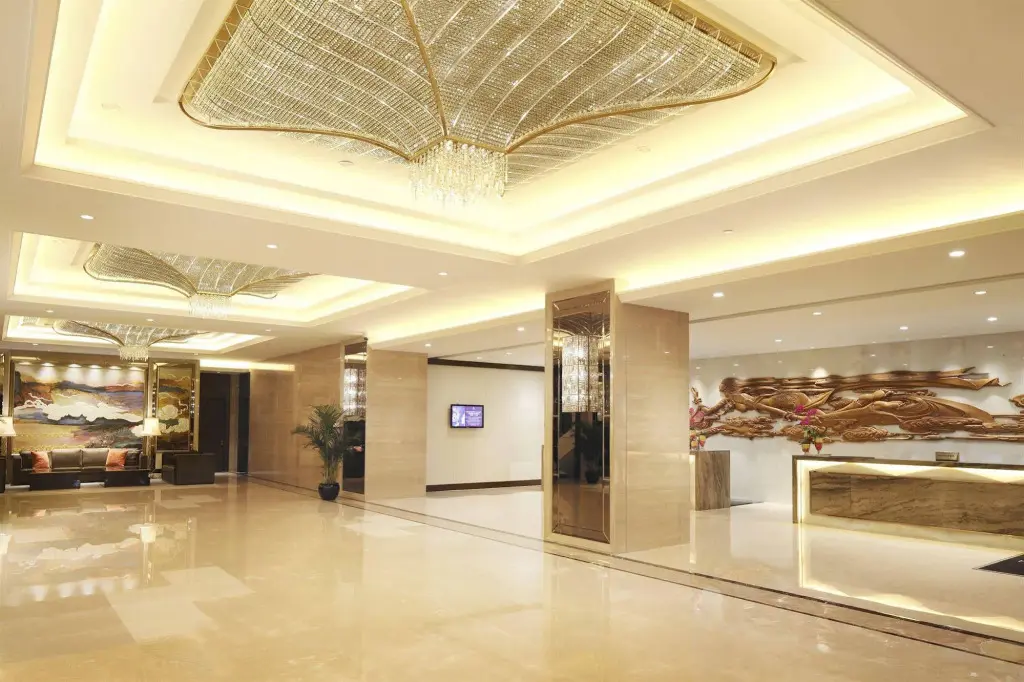 Гуанчжоу: DoubleTree by Hilton Guangzhou-Free Shuttle Bus to Canton Fair Complex & Overseas Buyer Registration Services during Canton Fair Period