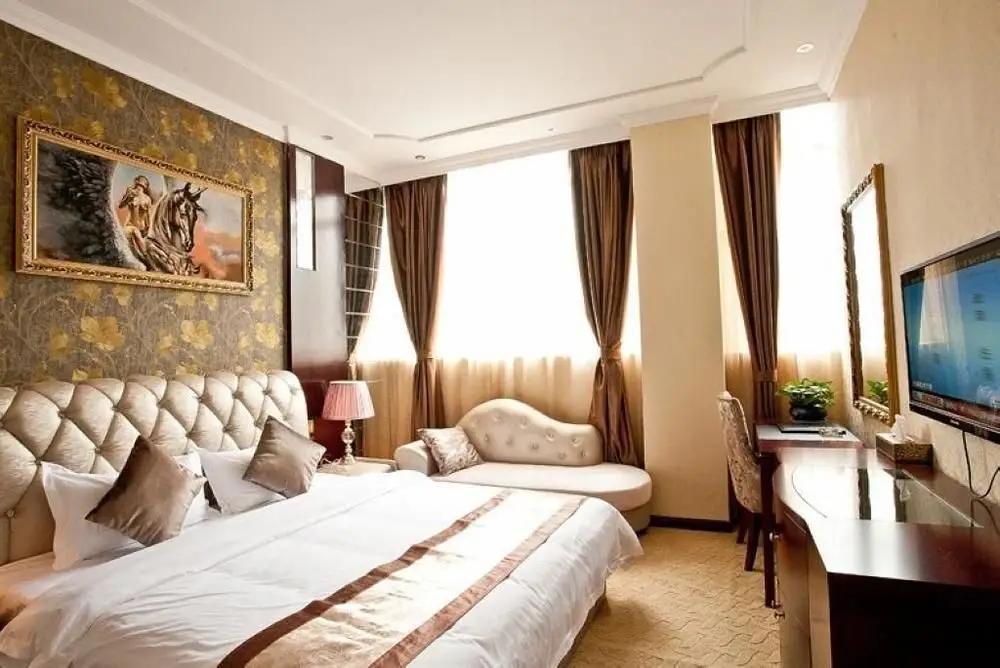 Чэнду: West Hotel