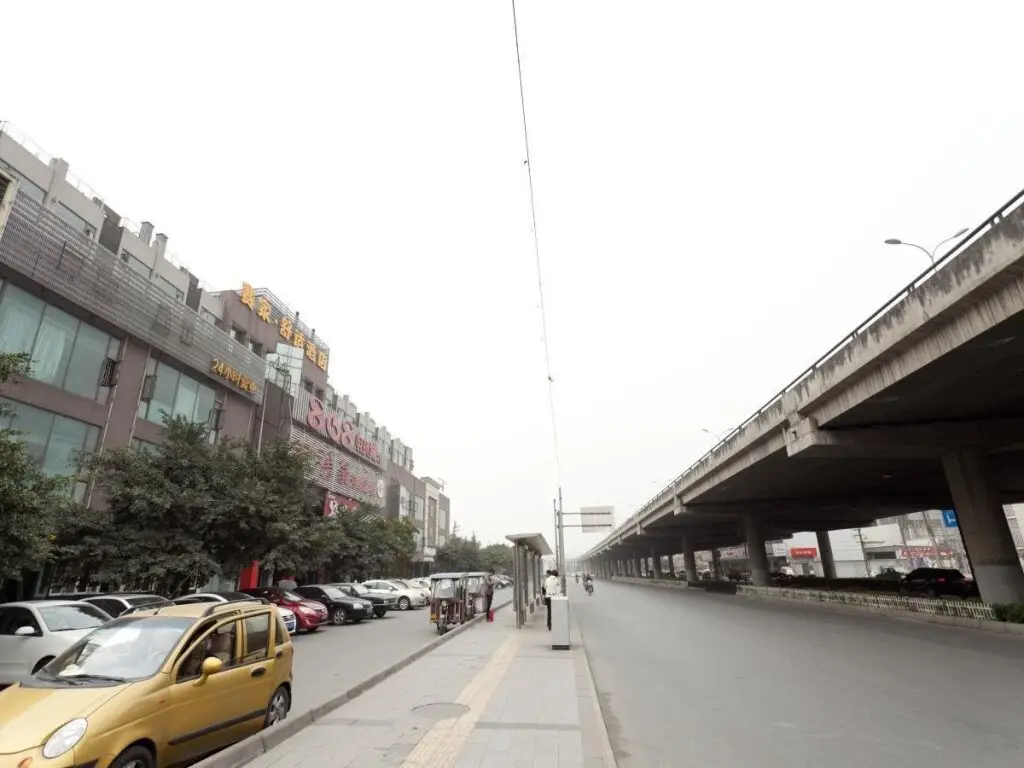 Чэнду: Chengdu Sai Jia Shu Shi Business Hotel