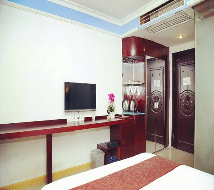 Шэньчжэнь: Oneway Hotel Shenzhen City