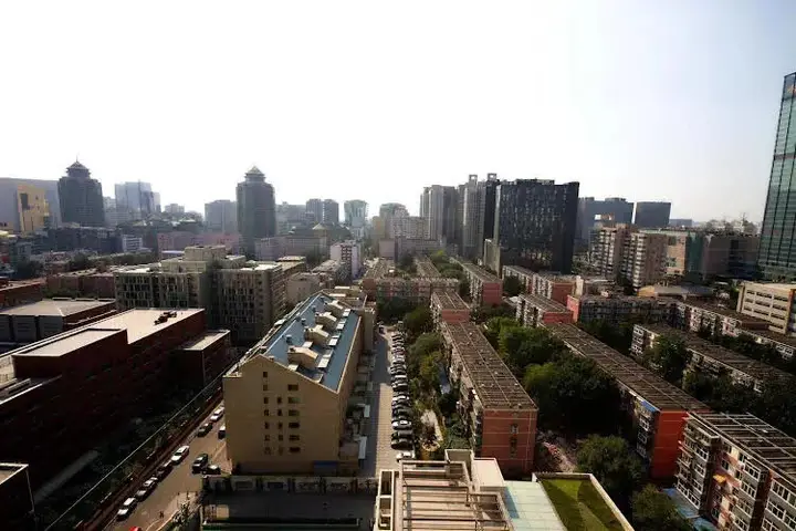 Пекин: Rich and Young Seasons Park Service Apartment