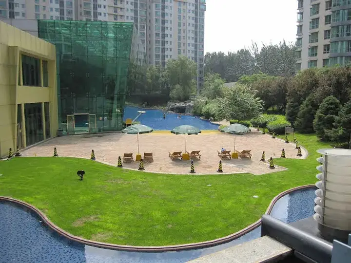 Пекин: Rich and Young Seasons Park Service Apartment