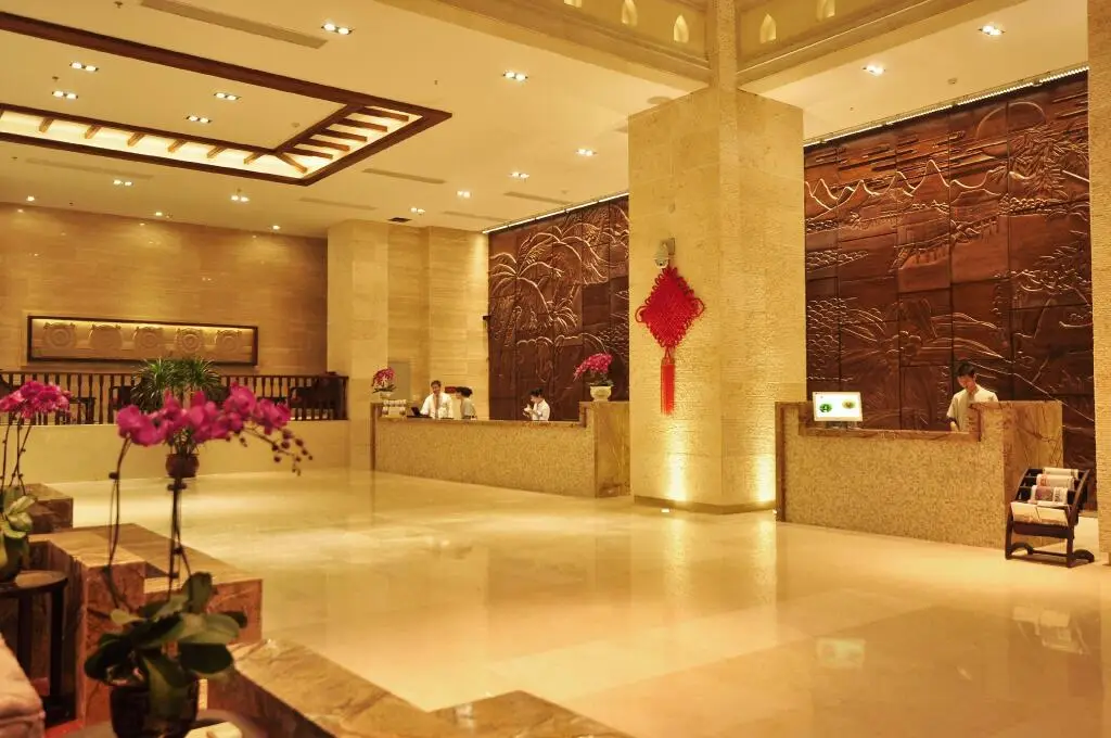 Санья: Grand Metropark Bay Hotel Sanya