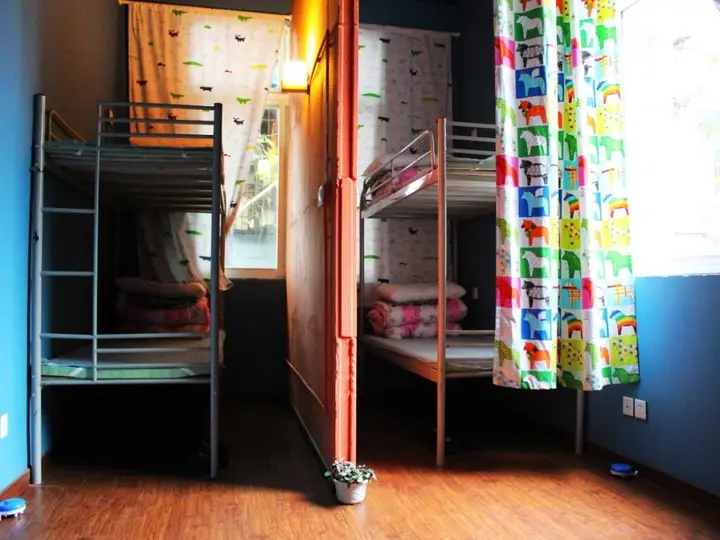 Чэнду: Chengdu Steam Hostel
