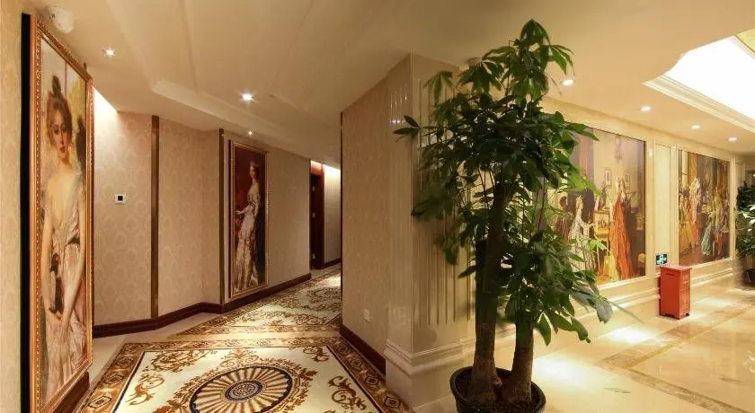 Шэньчжэнь: Vienna International Hotel - Long Hua Wan Zhong Cheng Branch