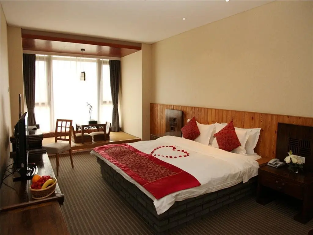 Циндао: Qingdao Tiantai Golf & Hot Spring Lohas Resort