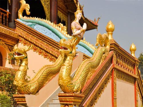Цзинхун: Xishuangbanna Elephanthome Yododo Inn