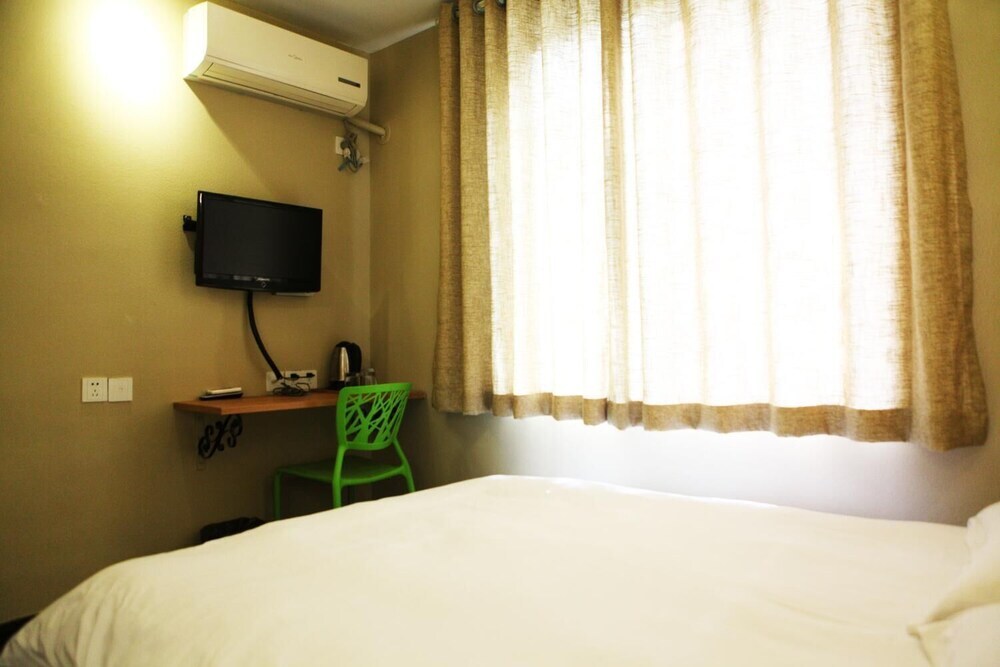 Ханчжоу: the Green Youth Hostel,Hangzhou