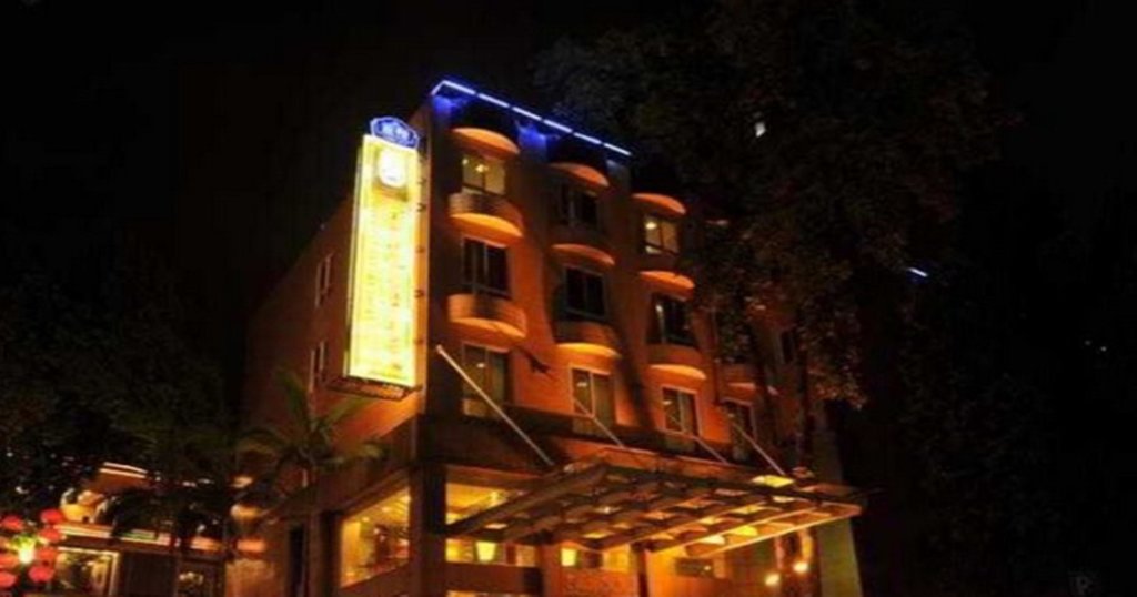 King Garden Hotel — фото 1