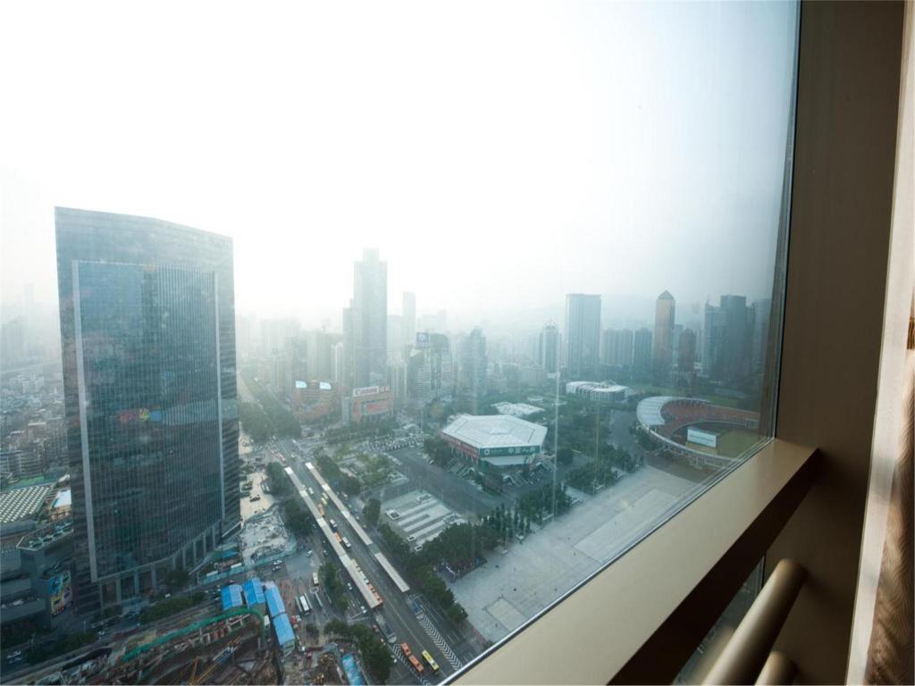 Гуанчжоу: Guangzhou Yicheng Golden Apartment