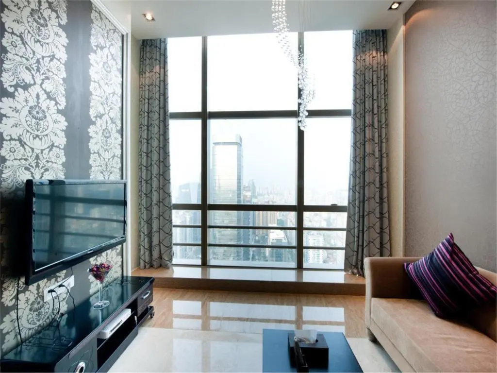 Гуанчжоу: Guangzhou Yicheng Golden Apartment