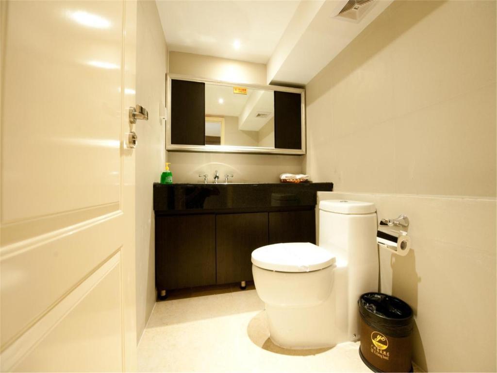 Гуанчжоу: Guangzhou Yicheng Golden Apartment