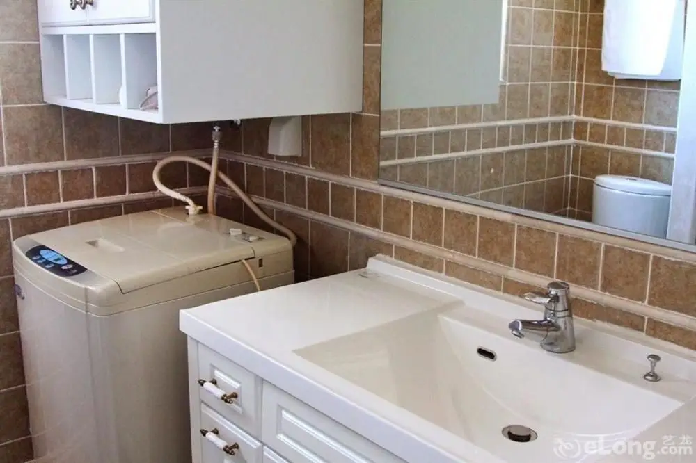 Далянь: Pennisula Apartment